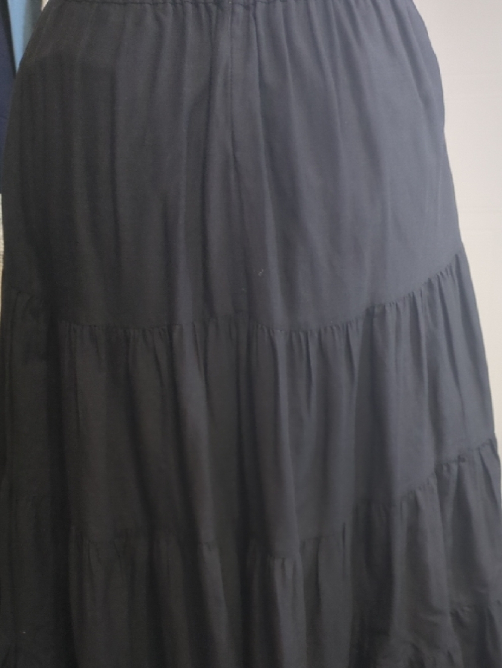 PAIGE Black Tiered Midi Skirt Sleeveless  Scoop neckline Tie waist belt Tie - Picture 4 of 15